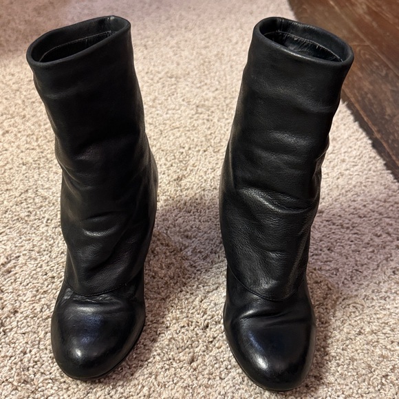 Trouve heeled boots. Size 6 1/2 Leather-upper used condition see photos - Picture 9 of 17